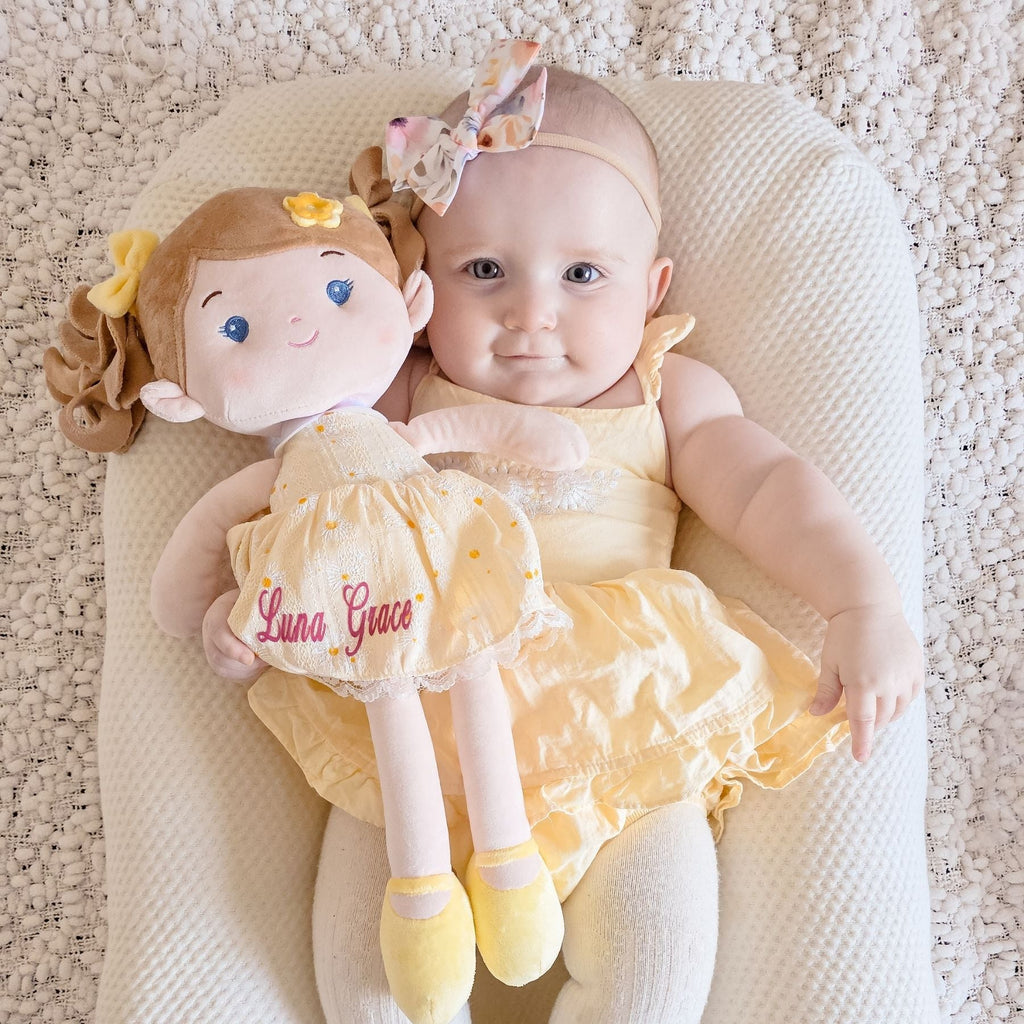 Personalized Daisy Girl - Yellow - Pretty Doll Clothes Set