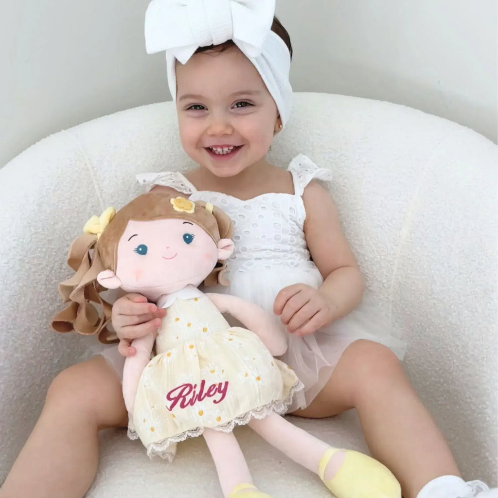 Personalized Daisy Girl - Yellow - Pretty Doll Clothes Set